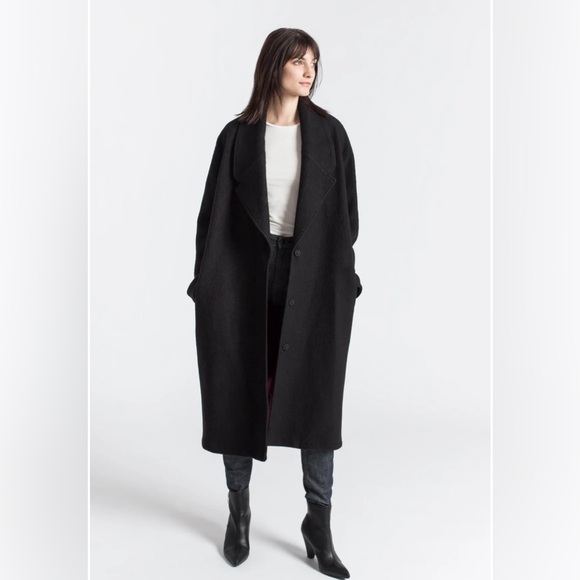 SOLD-Marcella New York Elizabeth Coat Size M OVERSIZED - Picture 1 of 7